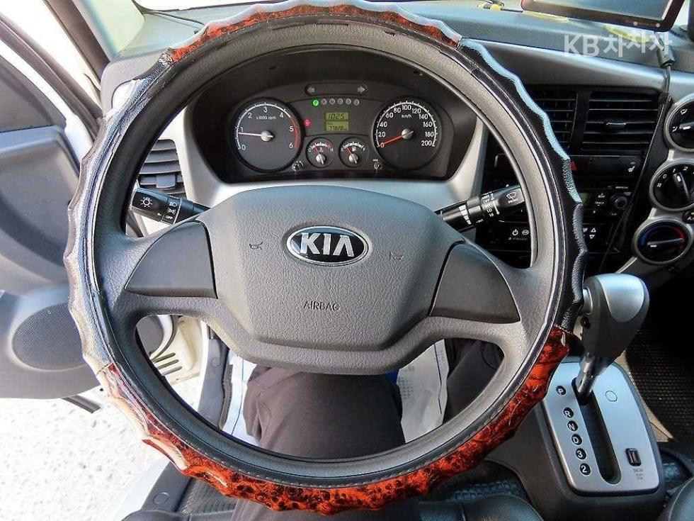 2015 - kia bongo iii