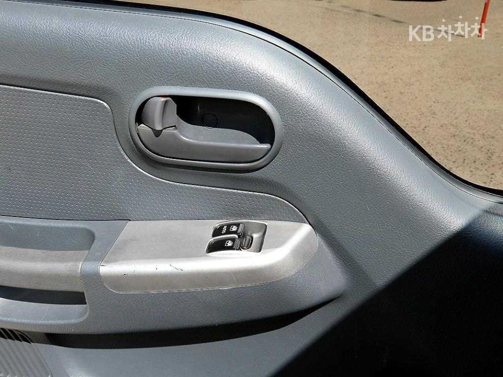2015 - kia bongo iii