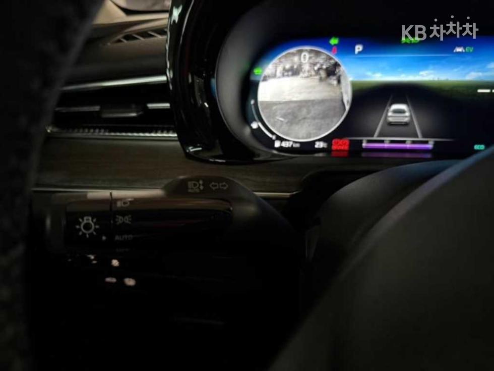 2022 - kia k5