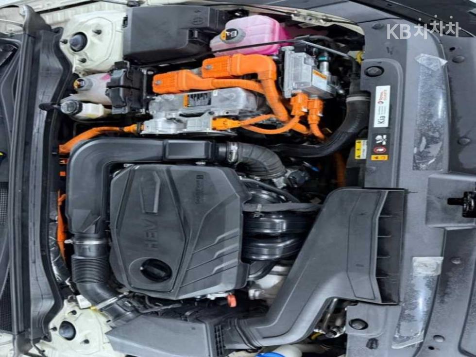 2022 - kia k5
