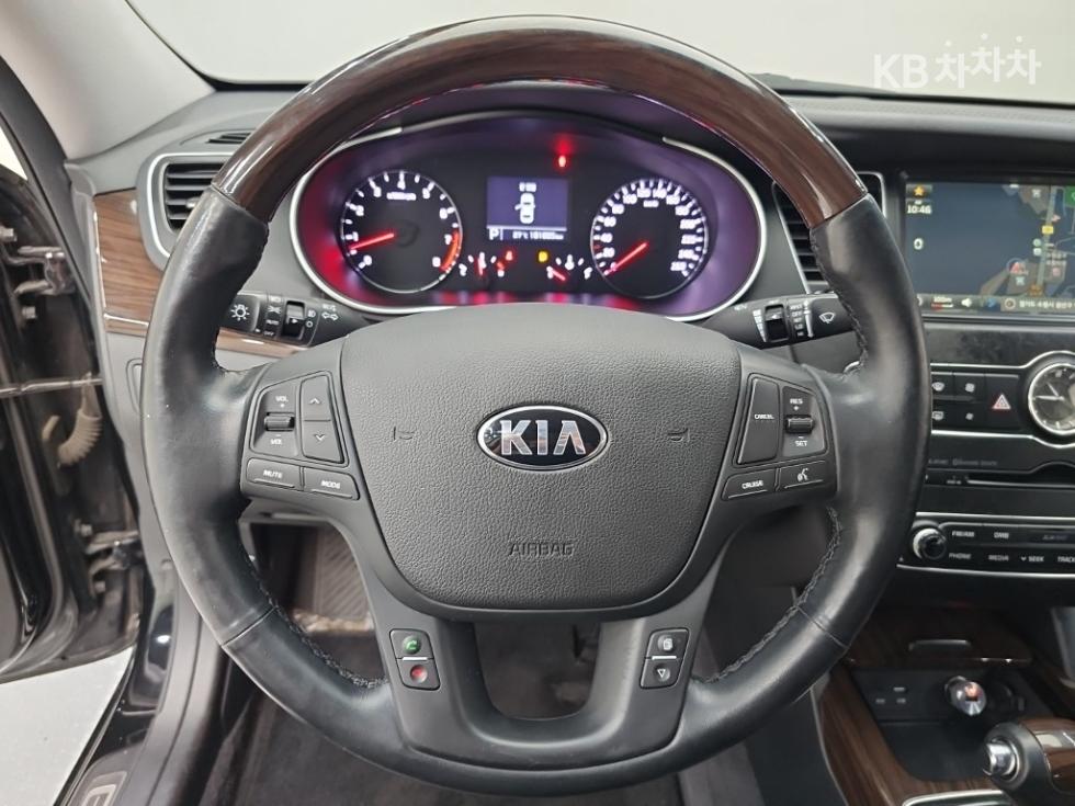 2016 - kia k7