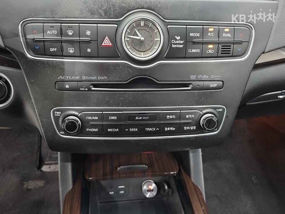 2016 - kia k7