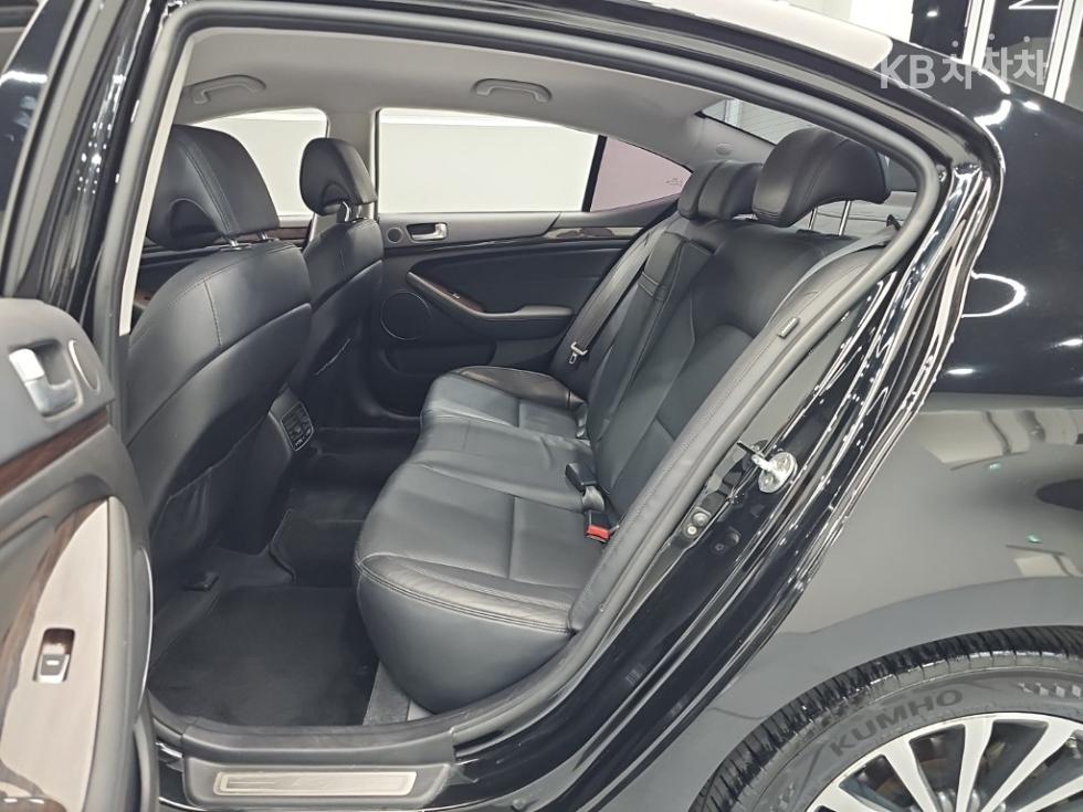 2016 - kia k7