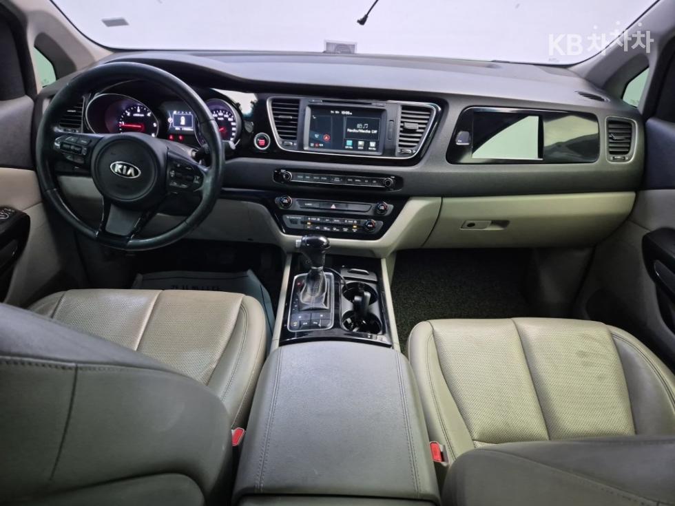 2015 - kia carnival