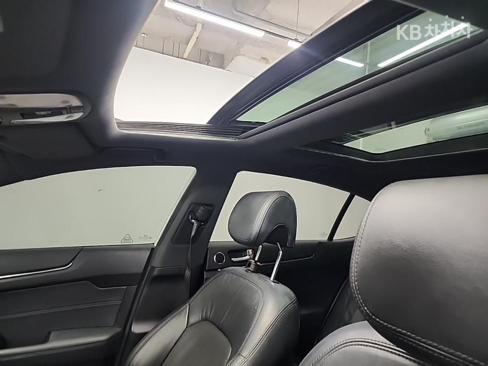 2010 - kia k7