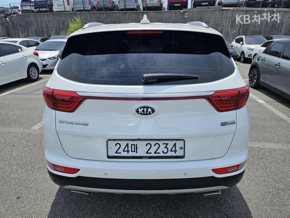 2018 - kia sportage