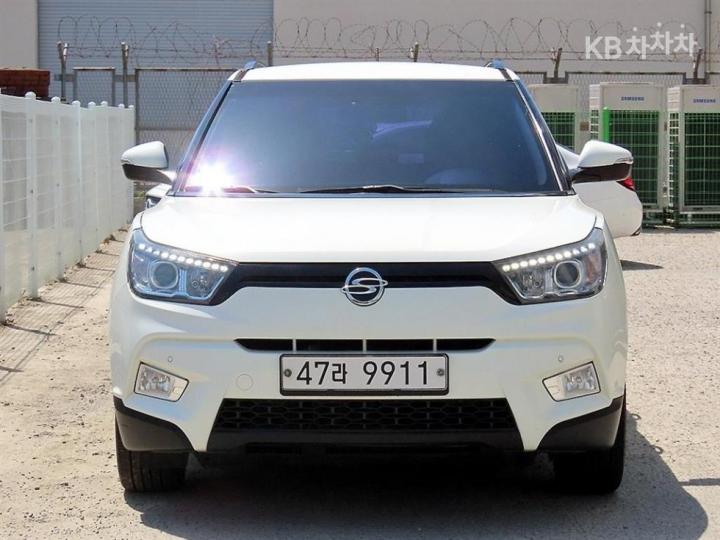KG Mobility (Ssangyong) Tivoli Gasoline LX Top Model