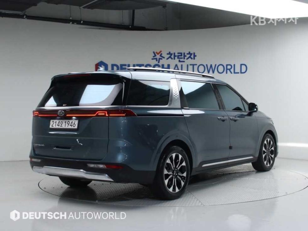 2021 - kia carnival