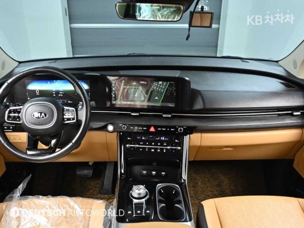 2021 - kia carnival