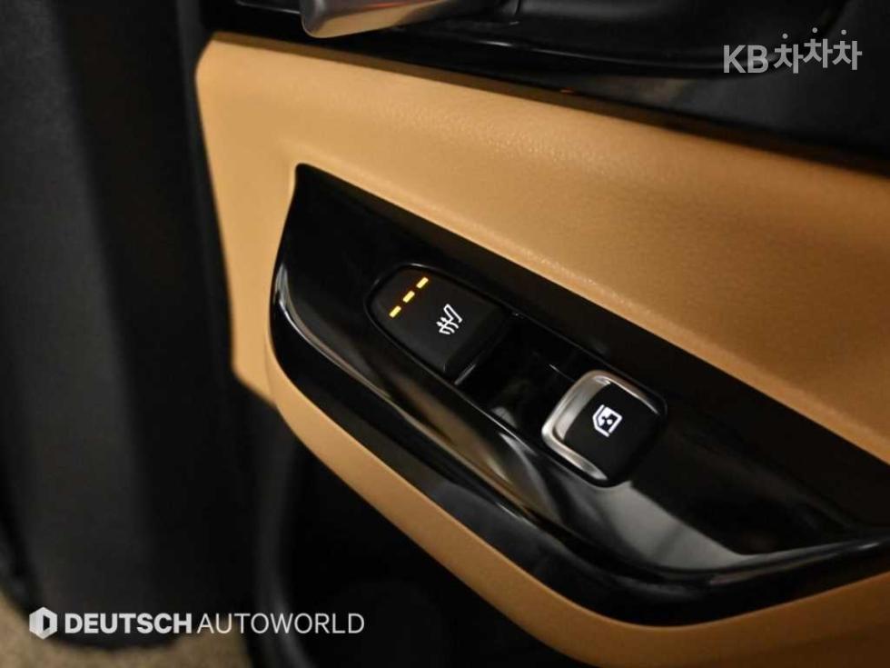 2021 - kia carnival