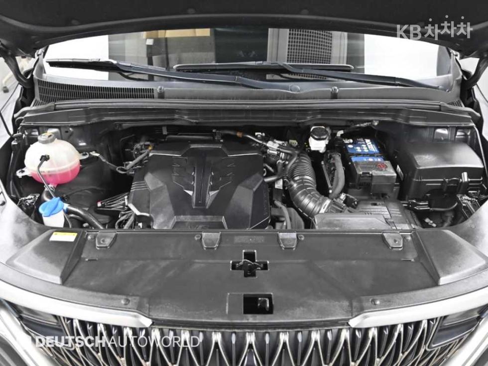 2023 - kia carnival