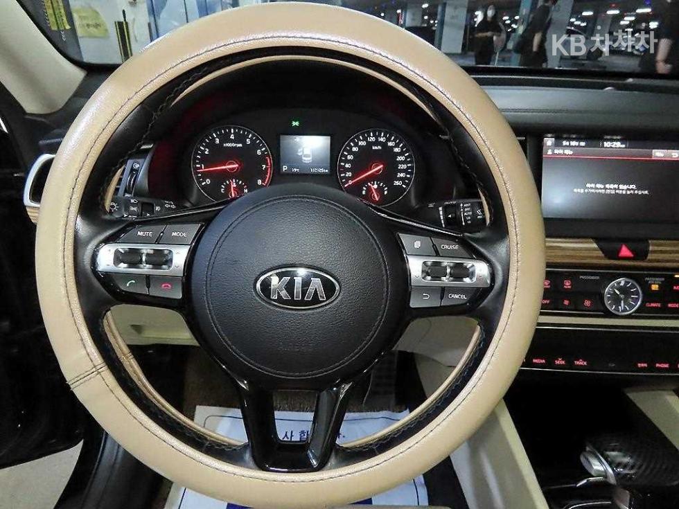 2016 - kia k7