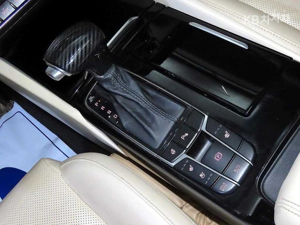 2016 - kia k7