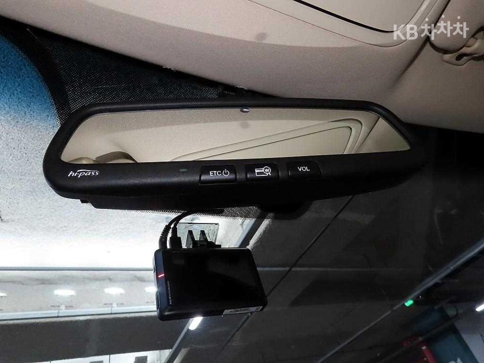 2016 - kia k7