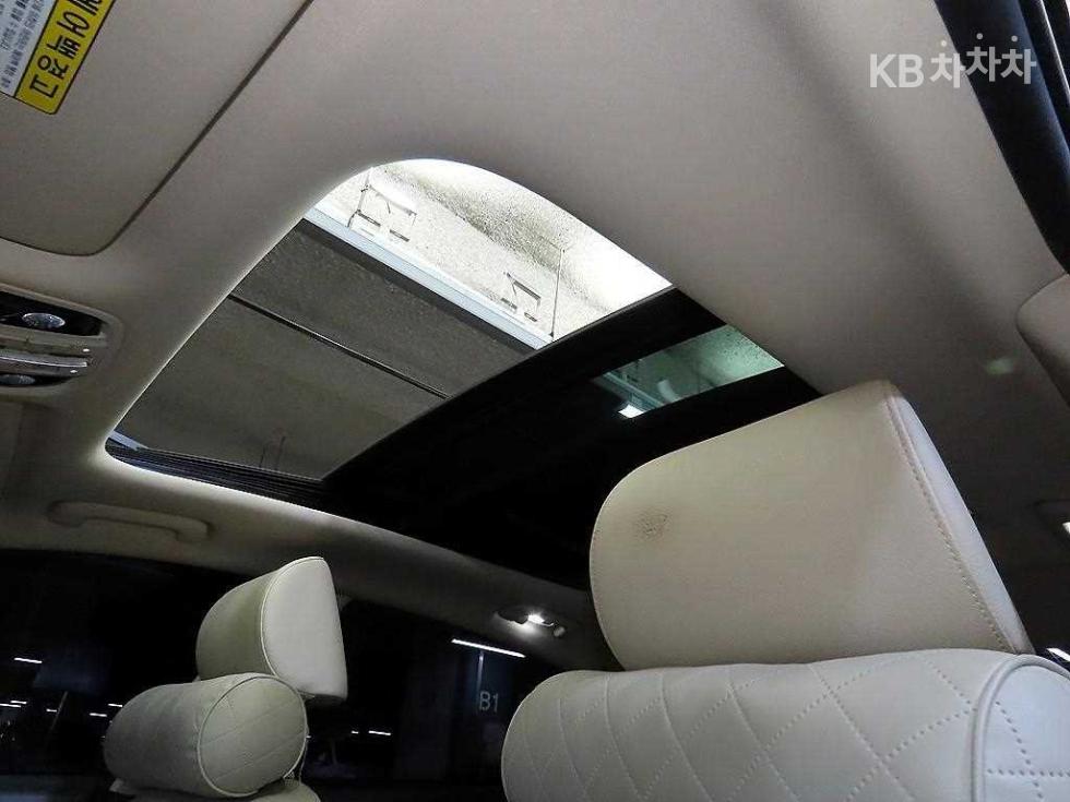 2016 - kia k7