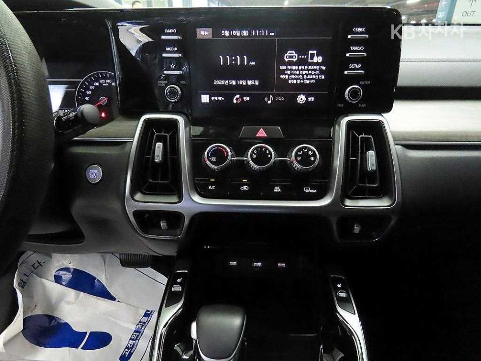 2021 - kia sorento