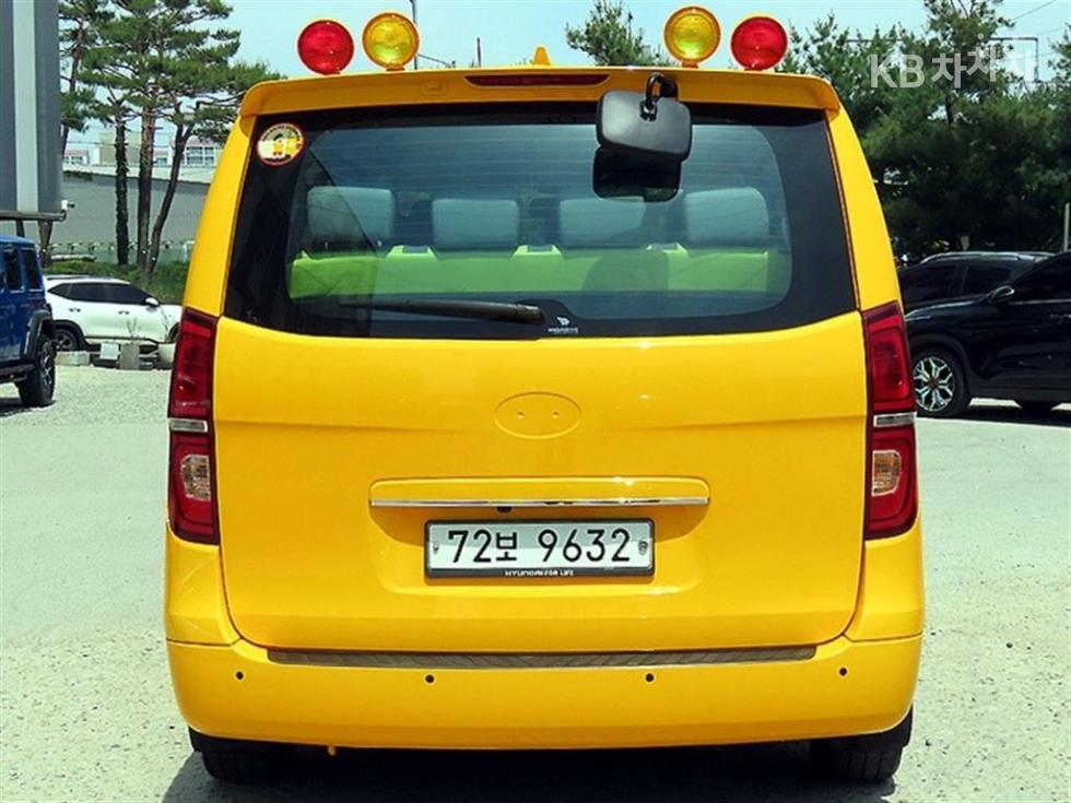 Hyundai Starex — miniaturë 4