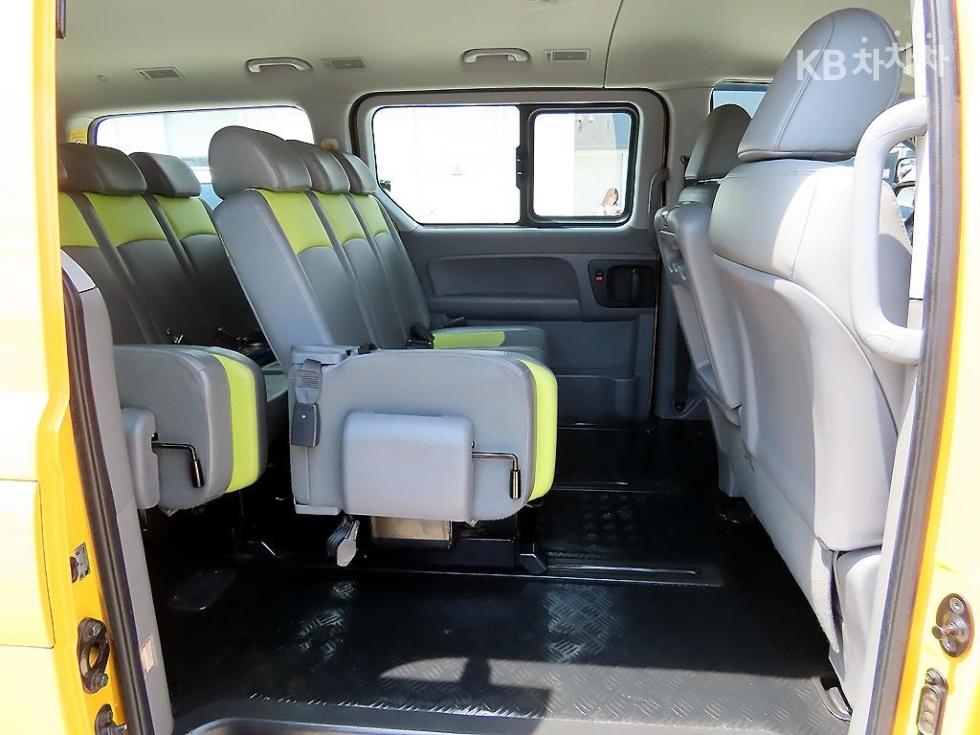 Hyundai Starex — miniaturë 6