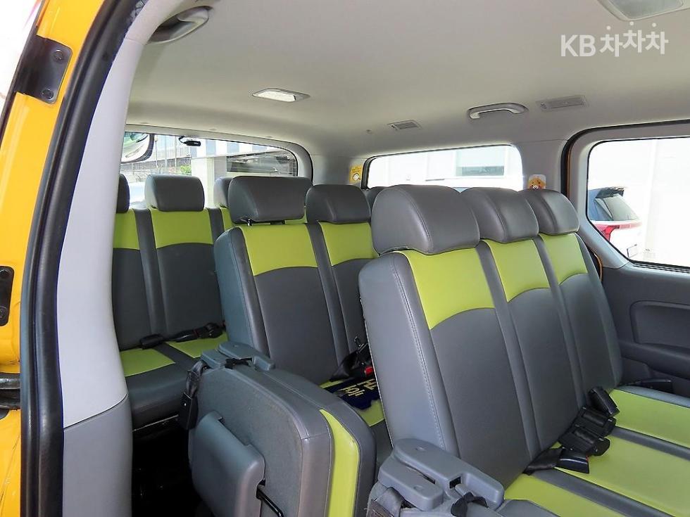 Hyundai Starex — miniaturë 7