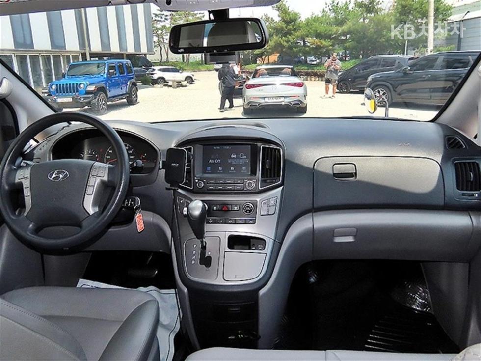 Hyundai Starex — miniaturë 8