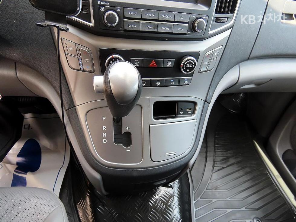 Hyundai Starex — miniaturë 11