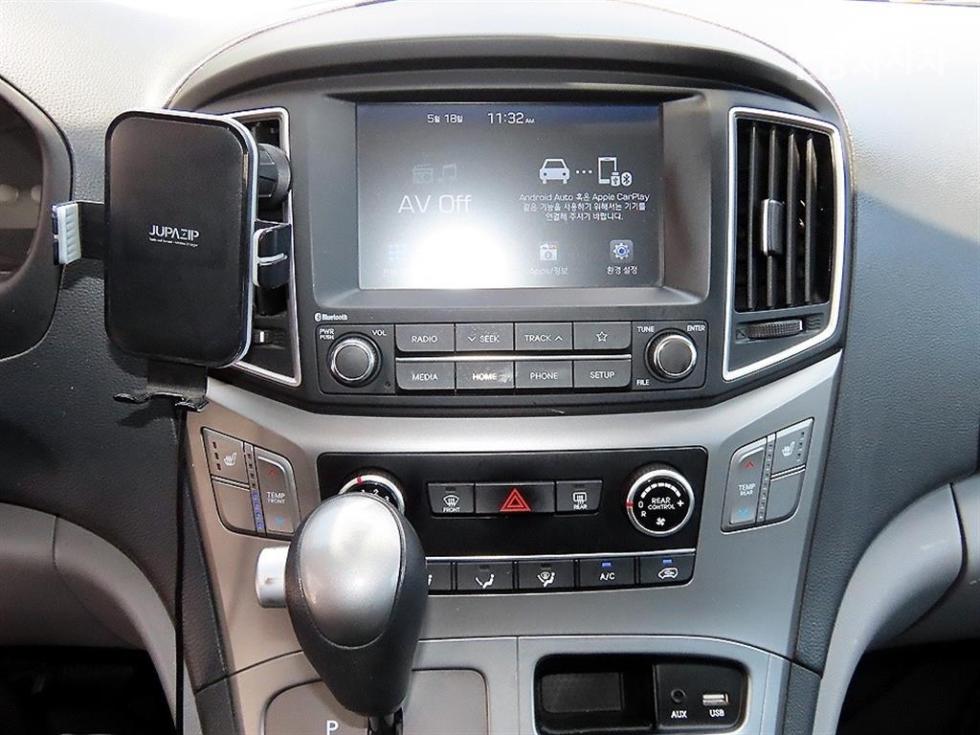 Hyundai Starex — miniaturë 15