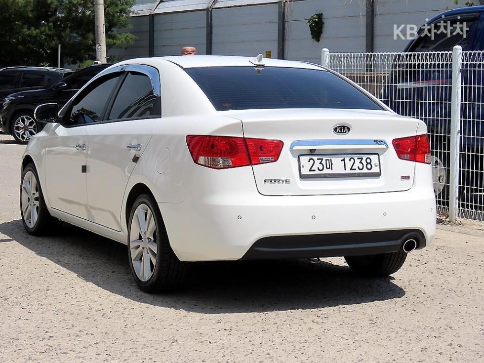 2013 - kia forte