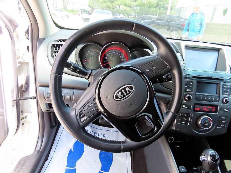 2013 - kia forte