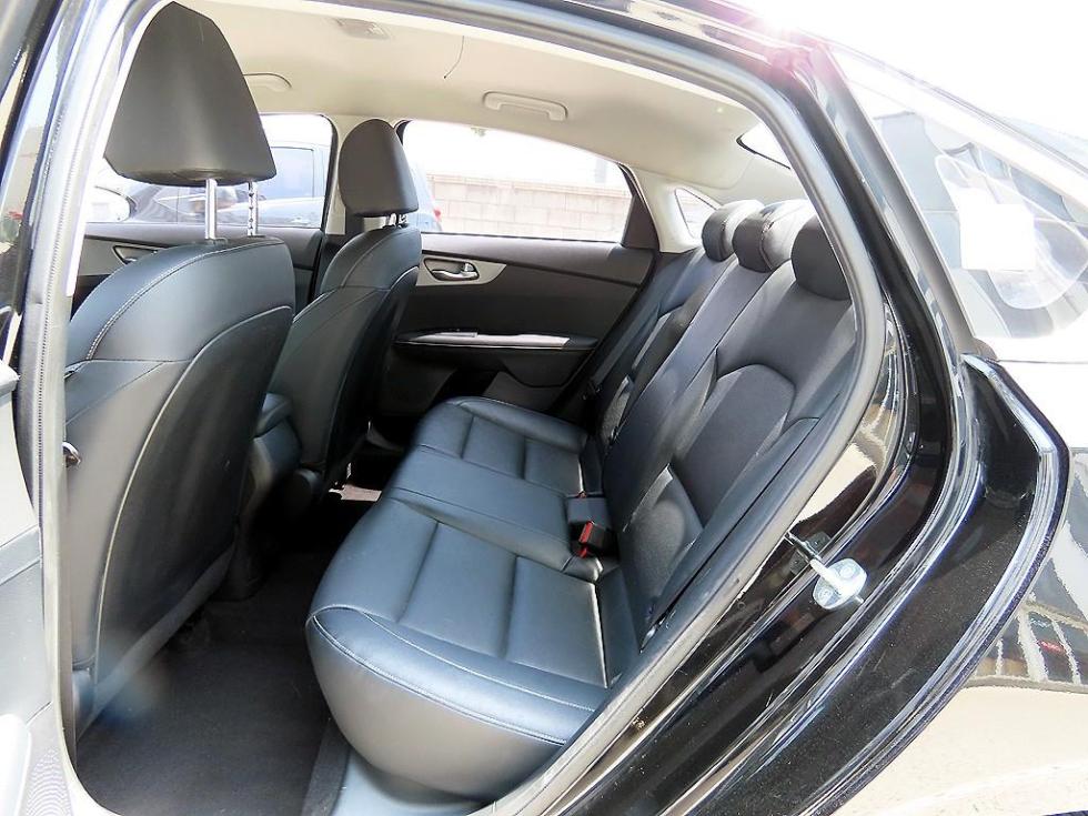 2021 - kia k3