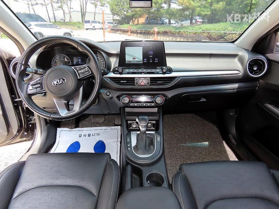 2021 - kia k3