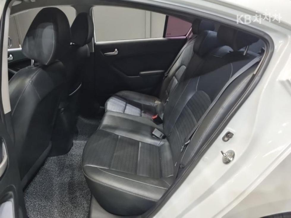 2018 - kia k3