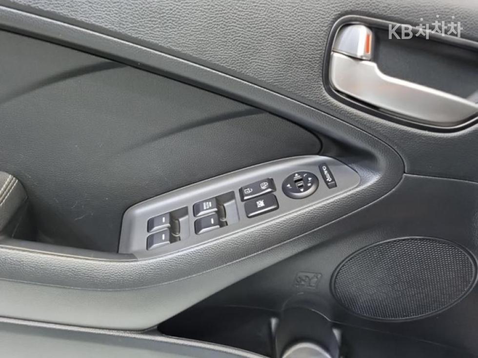 2018 - kia k3