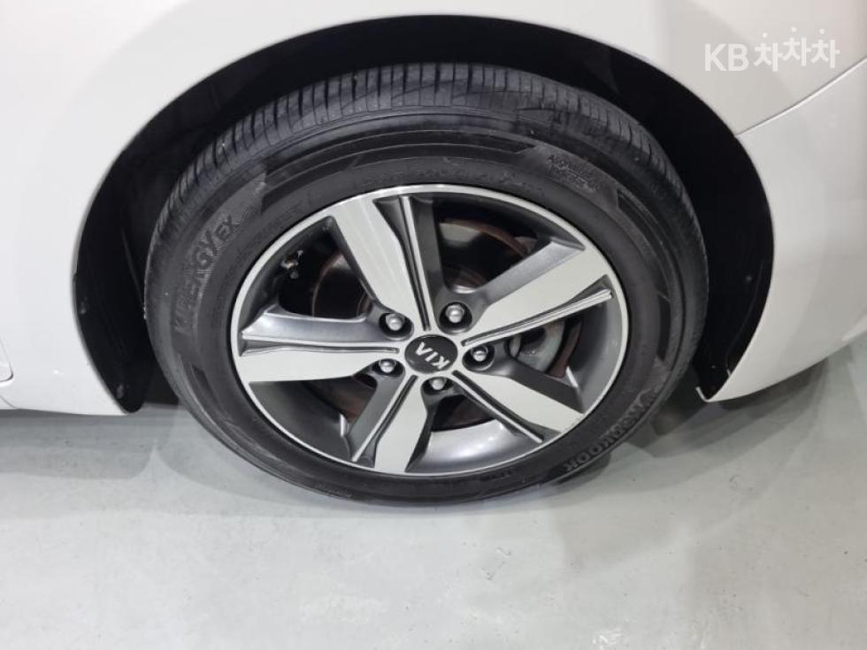 2018 - kia k3