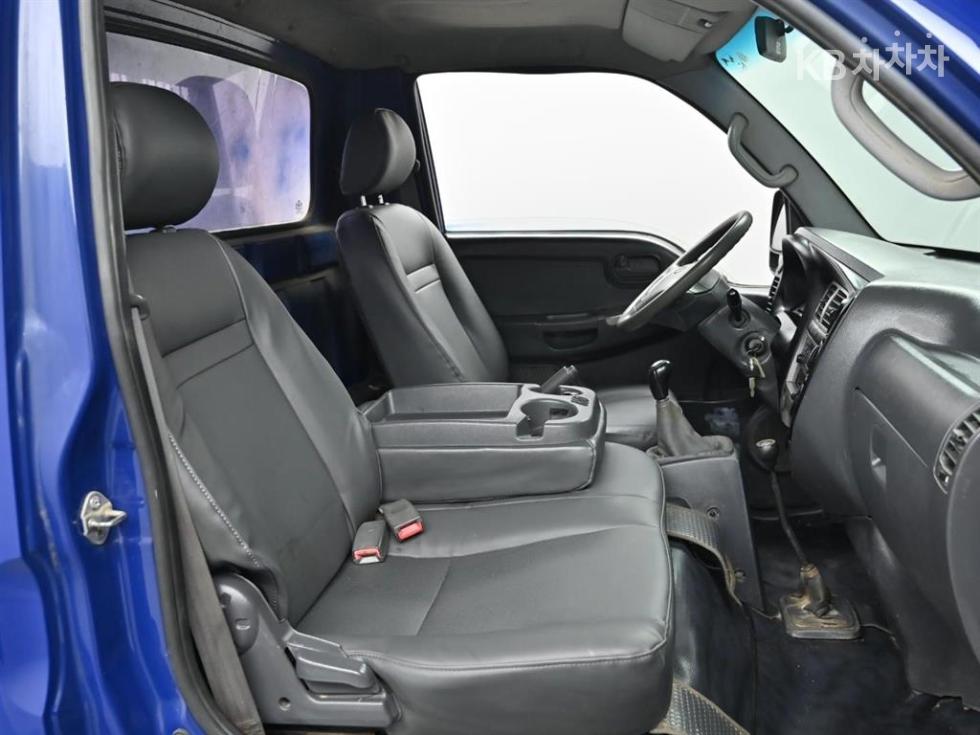 2008 - kia bongo iii