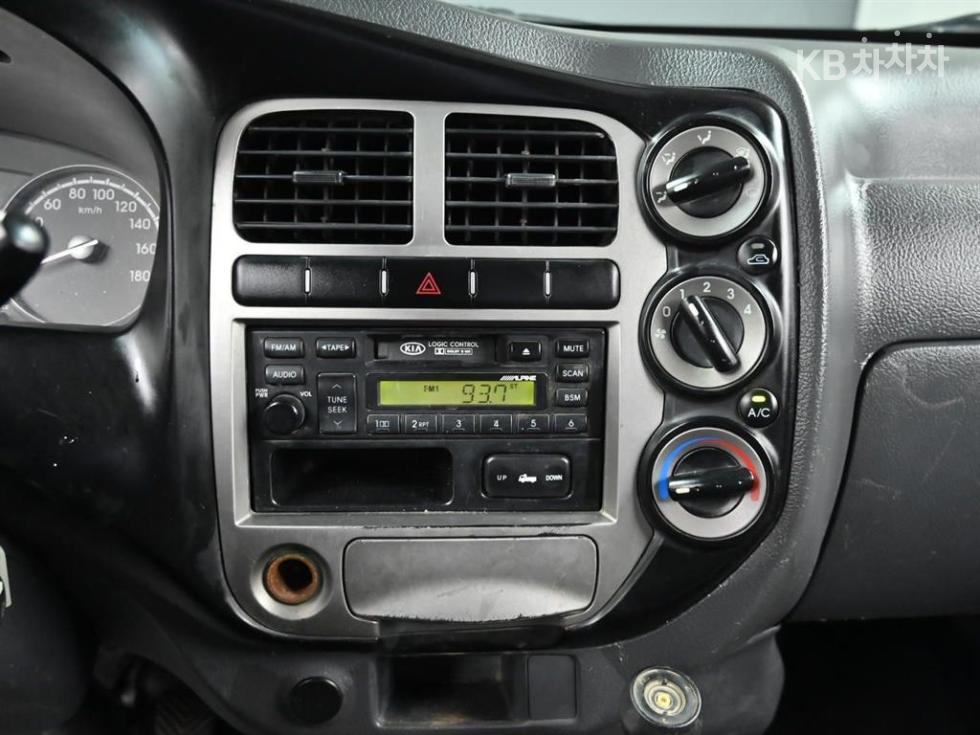 2008 - kia bongo iii