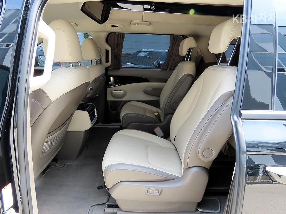 2024 - kia carnival
