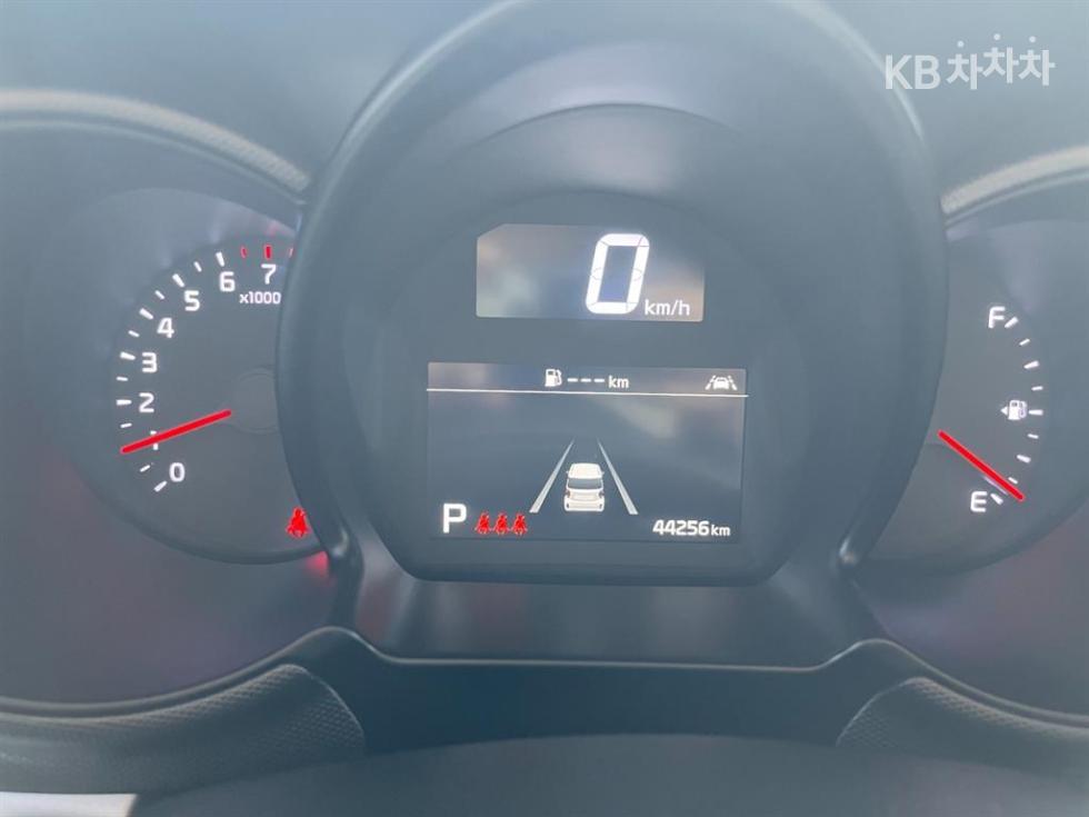 2022 - kia ray