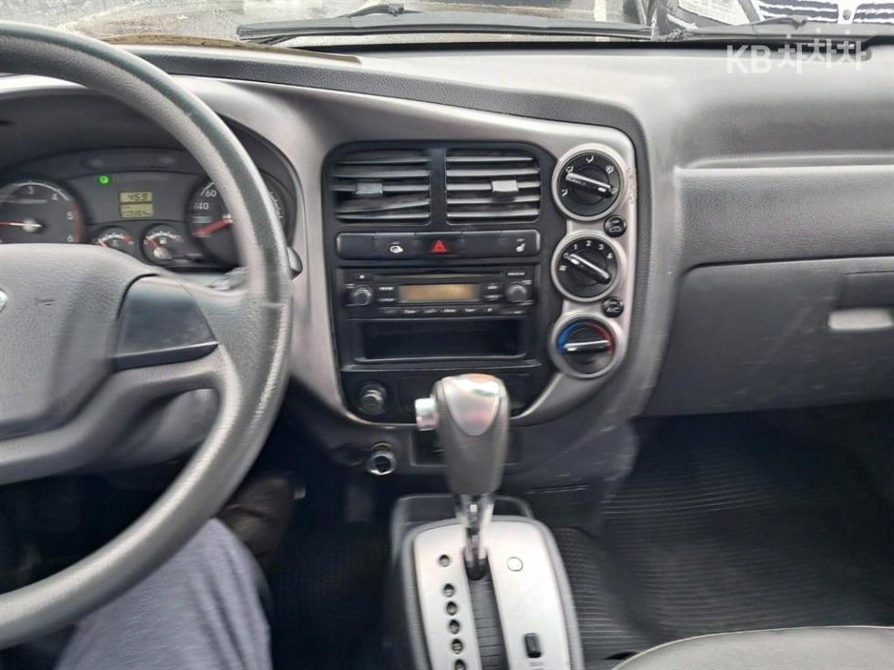 2013 - kia bongo iii