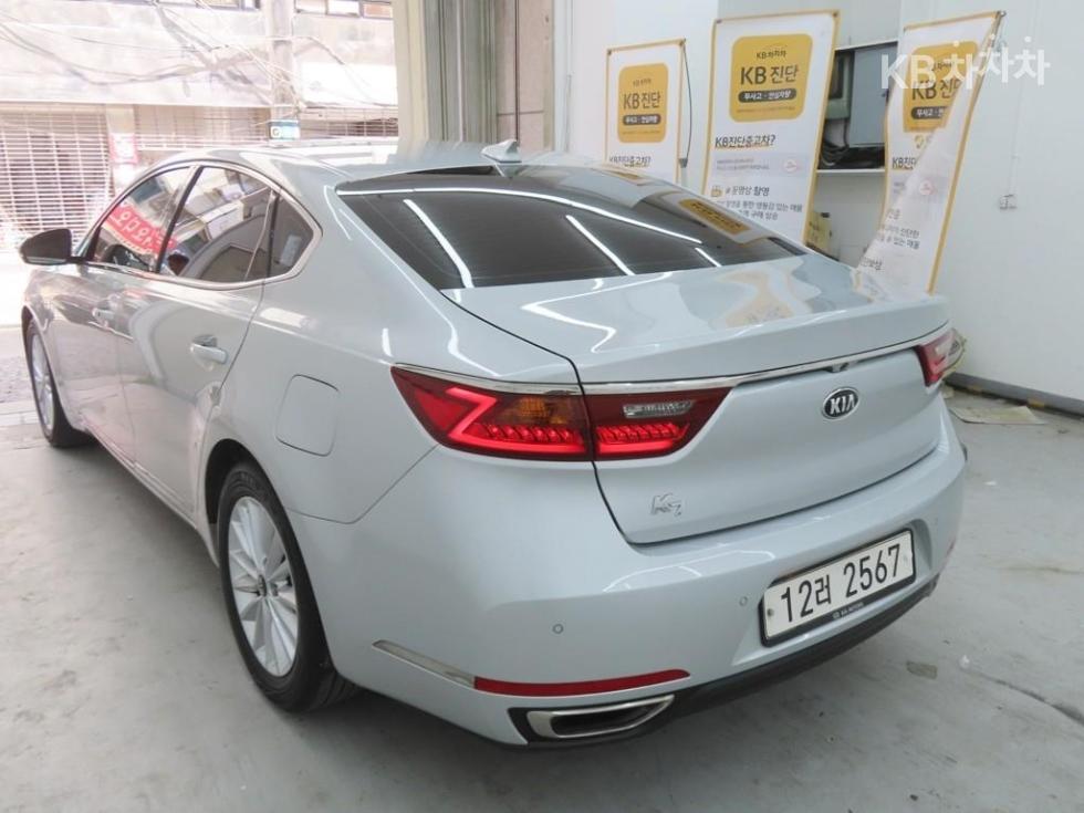 2018 - kia k7