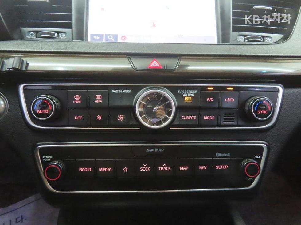 2018 - kia k7