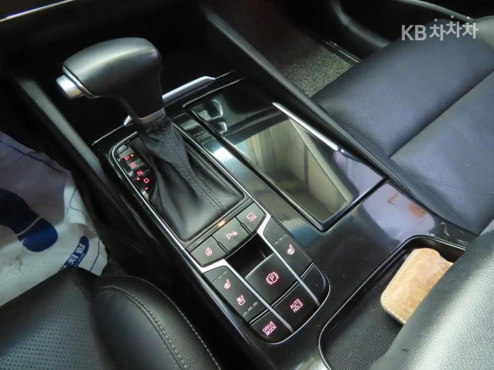 2018 - kia k7