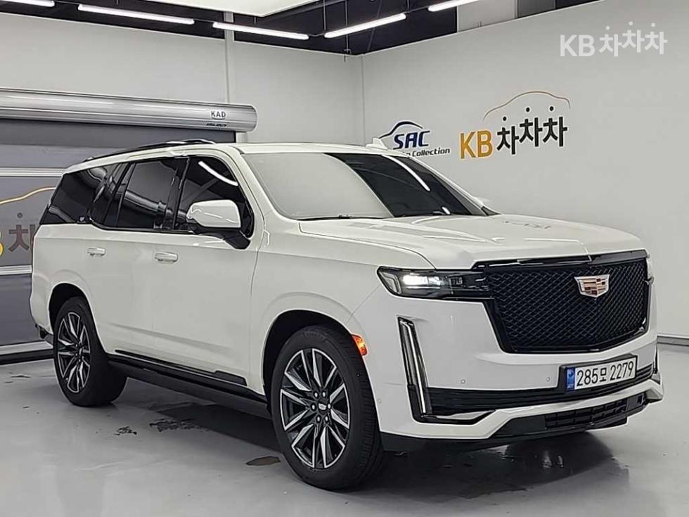 2021 Cadillac ESCALADE(5) photo