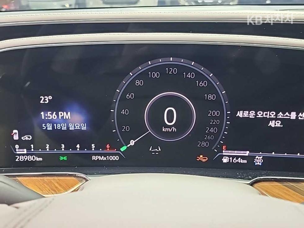 2021 Cadillac ESCALADE(5) photo
