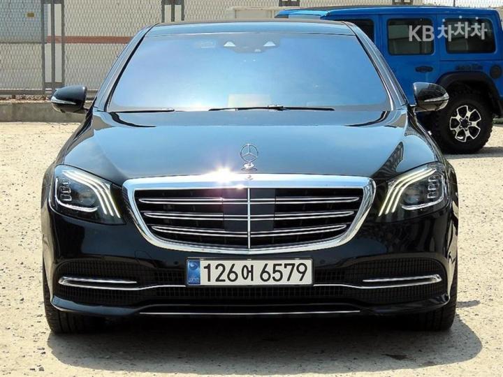 Mercedes-Benz S-Class New S560L 4MATIC