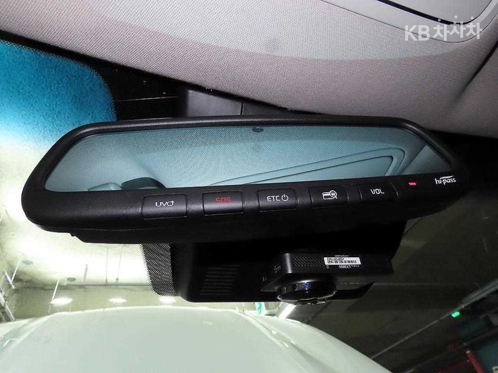 2020 - kia k7