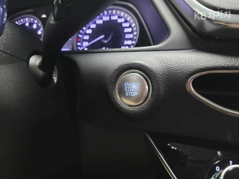 Hyundai Sonata — miniaturë 12