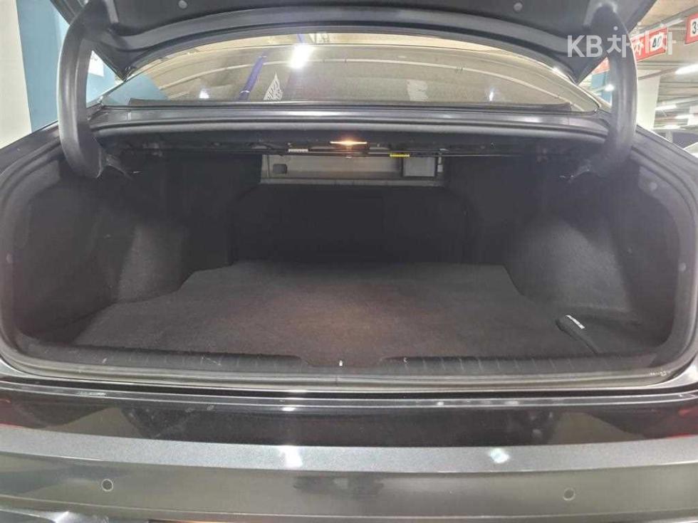 Hyundai Sonata — miniaturë 18