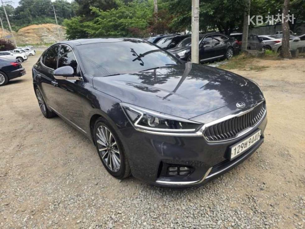 2017 - kia k7