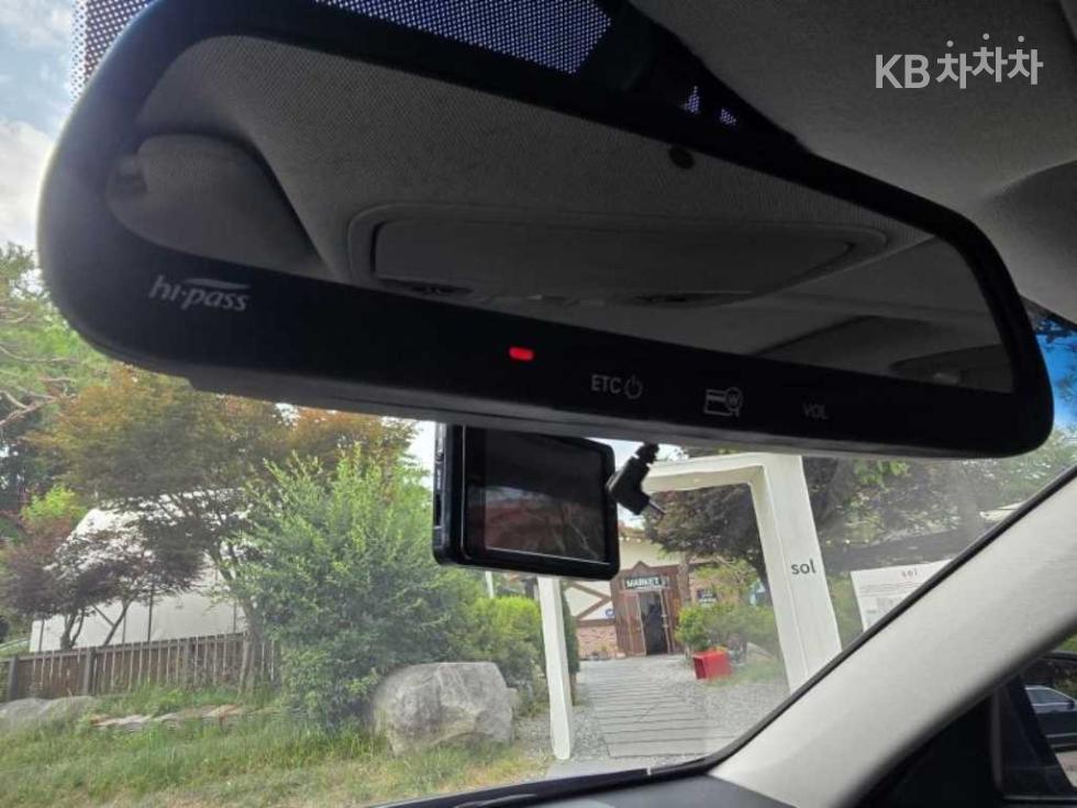 2017 - kia k7