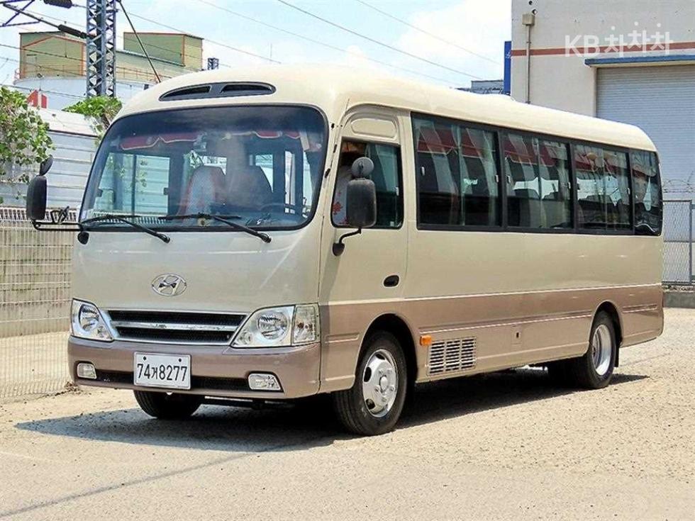 Hyundai County